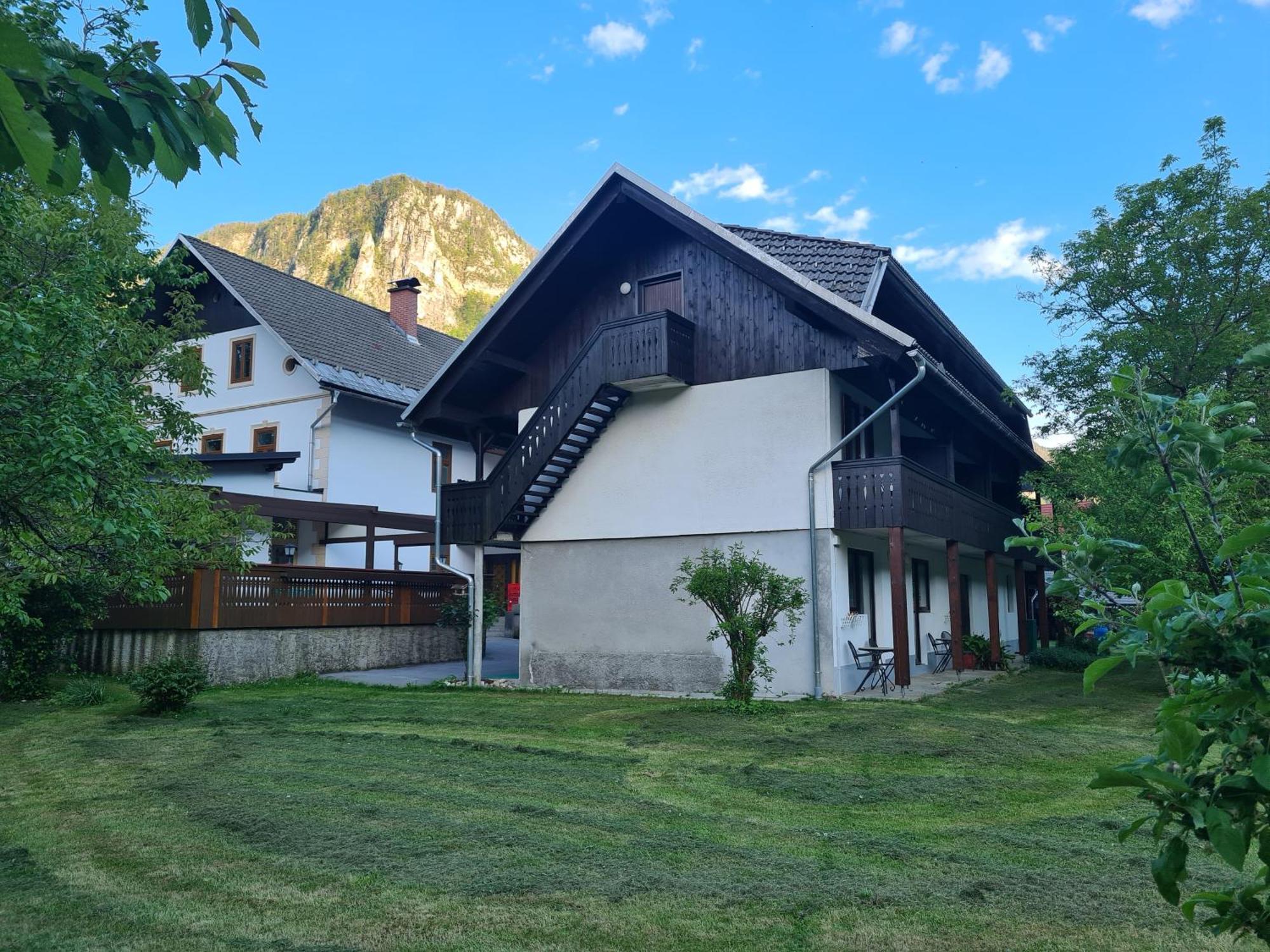 Gostilna Batist Bed & Breakfast Bohinjska Bela Exterior photo